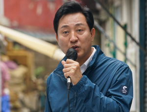 오세훈 서울시장 “계엄 반대, 철회돼야...시민 일상 지킬 것”
