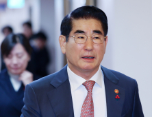 野, ‘김용현’ 해외도피설 제기→檢 출국금지 조치