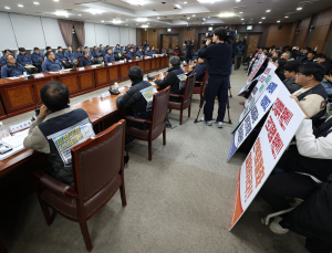 출근길 교통 대란 피했다…서울 지하철 1노조 임단협 타결로 6일 파업 철회