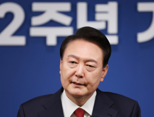 선관위 “尹 자기부정, 무단점거·전산서버 탈취 시도는 위법”