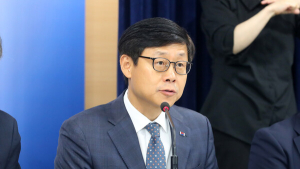 송상근 전 해수부 차관, 부산항만공사(BPA) 사장 취업승인