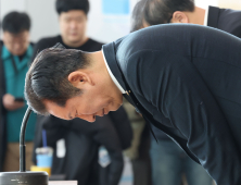 정청래, ‘제주항공 참사’ 유가족 만나…“할 수 있는 일 하겠다”
