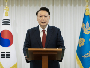 사상 첫 현직 대통령 체포영장 발부 사흘째…공수처, 이르면 오늘 집행