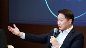 ‘AI 풀스택’ 자신감 보인 최태원…“SK, 글로벌 확장 기술·역량 갖춰”