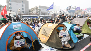강추위에 텐트까지 등장한 尹 탄핵 찬성 집회
