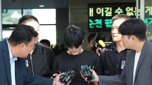길가던 10대 여학생을 흉기로 찔러 살해한 박대성 무기징역 선고
