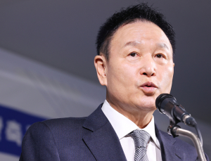 허정무 “축구협회, 정몽규 호위무사로 선거위원회 구성”