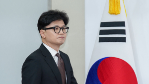 한동훈, 트럼프 취임식 초청받았지만 불참한다