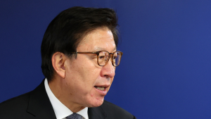 부산시장 박형준, 강혜경 고소… 강혜경 