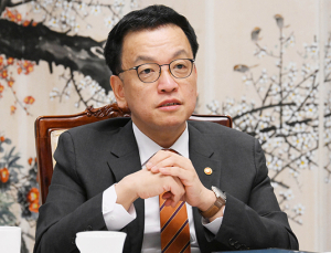 최 권한대행, 에어부산 철저한 조사…신속한 후속 조치 지시