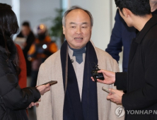 이재용 찾은 손정의…삼성 ‘스타게이트’ 협력 가능성 논의