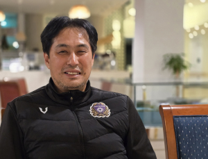 K리그1 도전장 내민 유병훈 안양 감독 “올해 목표는 ‘좀비축구’”
