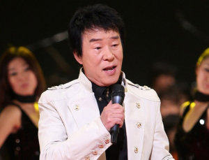 트로트 가수 송대관, 7일 심장마비로 별세…“지병 없었다”