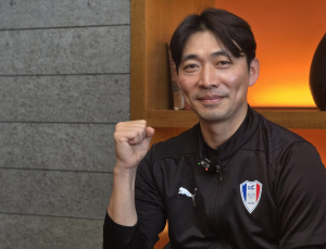 “수원 삼성의 목표? 무조건 승격”…변성환 감독은 더 높은 곳을 바라본다 [쿠키인터뷰]