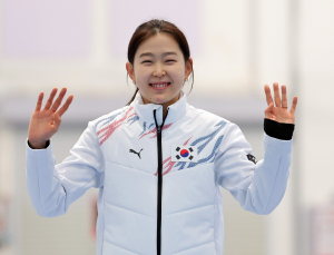 김민선, 주종목 500m서 금빛 질주…이나현 은메달 [하얼빈AG]