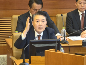 尹대통령 담당 재판부, 당분간 신건 배당 중지…심리 속도 내나