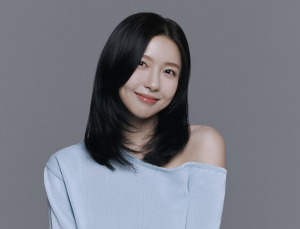 배우 주현영, 유기·구조묘에 온정 나눠…배변 모래 쾌척