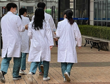 군미필 전공의들 “입대시기 임의 연기 안 돼”…집회 예고