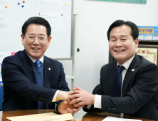 김영록 지사, 전남 현안 위해 지역 정치권과 맞손