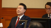 ‘尹탄핵심판’ 최종변론 방청신청 20명 뽑는데 1868명 몰려…경쟁률 93대 1