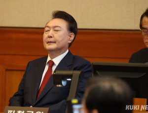 ‘尹탄핵심판’ 최종변론 방청신청 20명 뽑는데 1868명 몰려…경쟁률 93대 1