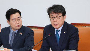 민주, 반도체 특별법 패스트트랙 지정…‘주52시간 예외’ 제외될 듯
