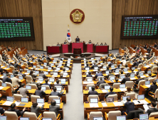 술병에 ‘음주운전 위험’ 경고 넣는다