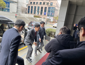 이명박, 오세훈 만난 자리서...“현 시국 가장 적합한 키워드는 ‘성장’”