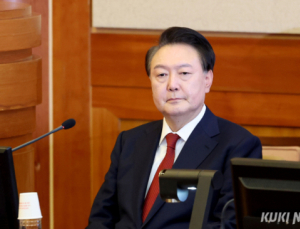 검찰, 즉시항고 포기…서울구치소에 ‘석방지휘서’ 송부