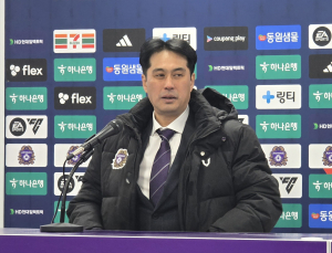 ‘3연패’ 유병훈 안양 감독 “상대와 차이 느껴져…기대 부응하지 못해 죄송”