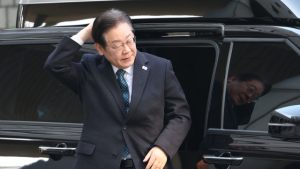 ‘대장동 재판’ 직접 나온 이재명…“검찰 주장 과하다”