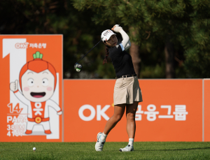 OK금융그룹, ‘OK골프 장학생 출신’ 김우정과 후원 계약 연장