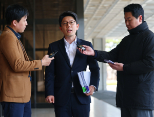 김병민 서울시 정무부시장 검찰 출석…“명태균 주장은 망상”