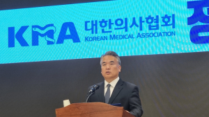 의협 “신뢰회복 위해 정부 대승적 결단 있어야”
