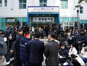 김새론 유족‚ 유튜버 이진호 고소…김수현 법적대응도 검토