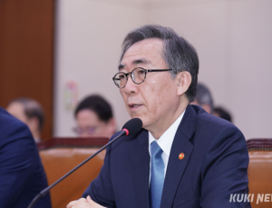 ‘민감국가’ 현안질의…與 “기술보안 문제” vs 野 “핵무장론 때문 아니냐”