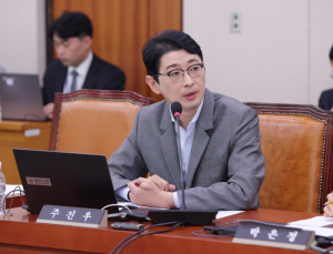 與, ‘내란음모죄’ 이재명·김어준 72명 고발…“국정 협박해”