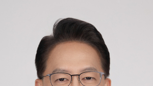 두산, 3인 각자대표 체제… 유승우 사장 선임
