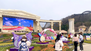 봄 손님 맞는 ‘에버랜드’…튤립축제·사파리 물들인 산리오 캐릭터