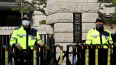 “尹 파면돼야” vs “정상은 기각”…헌재 앞 찬반 시민 엇갈린 목소리 [尹 탄핵심판]