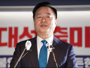 김두관‚ 대선 출마선언 “‘어대명 경선’으론 승리 어려워”