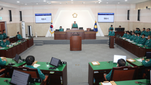 의성군의회, 산불 피해 복구 800억 긴급 추경 의결