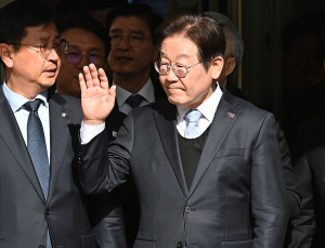 “개헌은 OK, 정략은 NO”…이재명, 권력분산에 선 그은 이유는