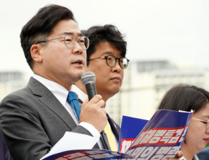 박찬대 “尹 징계 없는 국민의힘은 위헌정당…대선 후보 염치 있나”