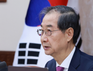 민주당 “한덕수, 대통령 몫 헌법재판관 지명은 위헌…강력 대응”