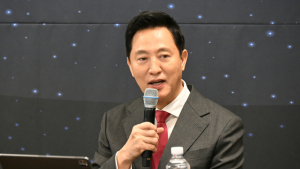 캠프 열고 메시지 다듬고…오세훈, 이제 ‘출마’만 남았다