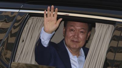 윤석열, 한남동 관저 퇴거…“나라와 국민 위한 새로운 길 찾겠다”