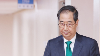 대선출마 여부 외신 질문에…한덕수 대행 “아직 결정 안내렸다”