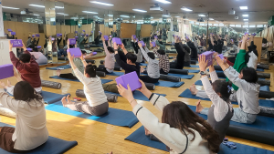 “생활요가로 활력 충전”…영진전문대 교양강좌 ‘인기 만점’
