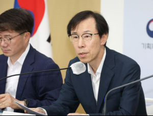 캠코 사장 후보에 기재부 출신 정정훈…공은 정부로